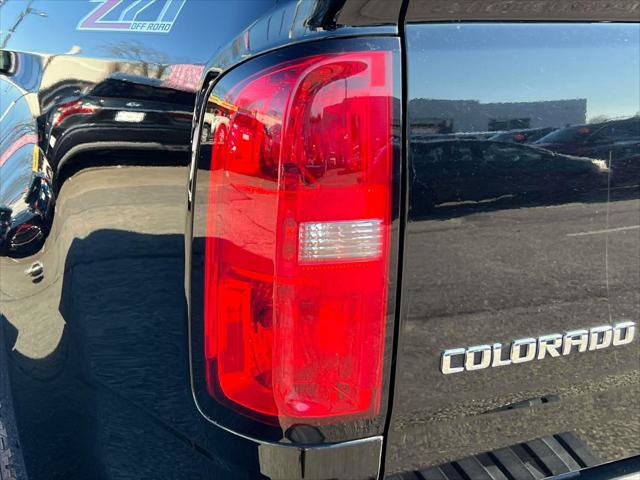 Used 2015 Chevrolet Colorado Z71 image 10