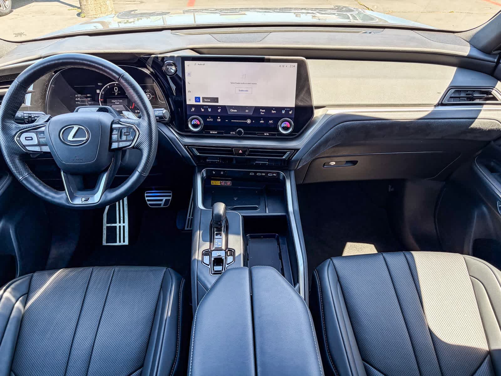 Used 2025 Lexus TX 500h AWD w/ Technology Package image 11