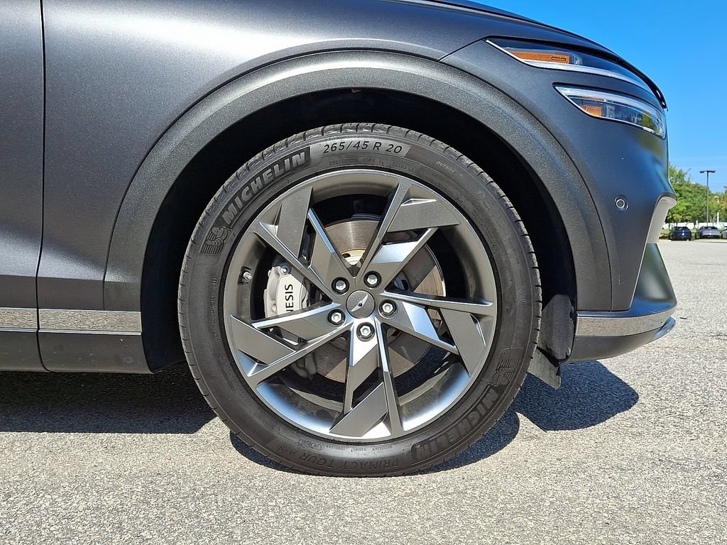 Used 2023 Genesis Electrified GV70 AWD/4WD image 8