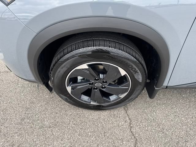 New 2026 Nissan Rogue SV image 9