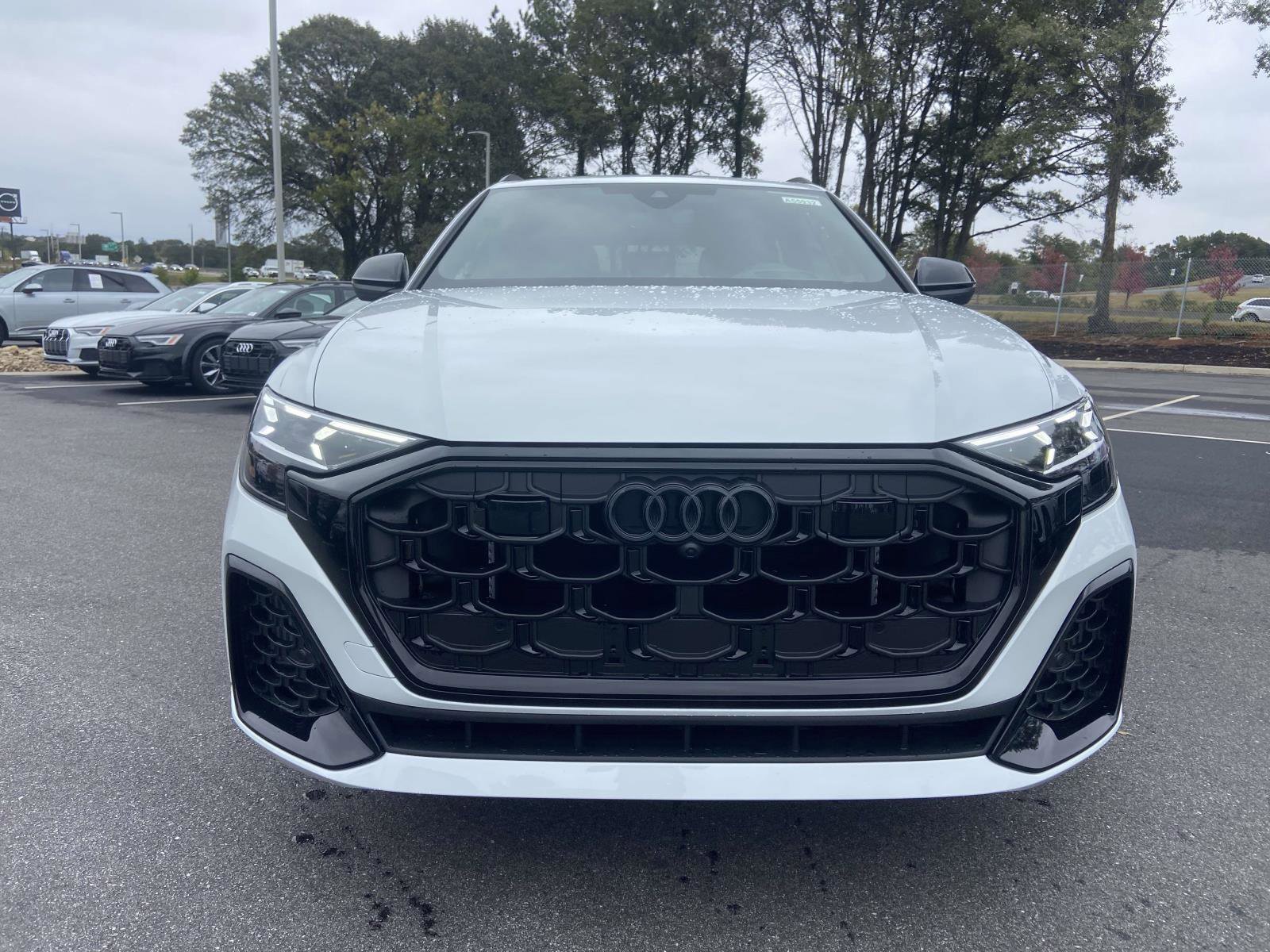 New 2026 Audi SQ8 Prestige image 2