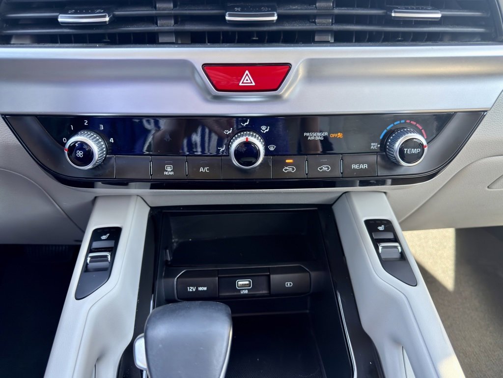 Used 2020 Kia Telluride S w/ S 8 Passenger Seating Package image 24