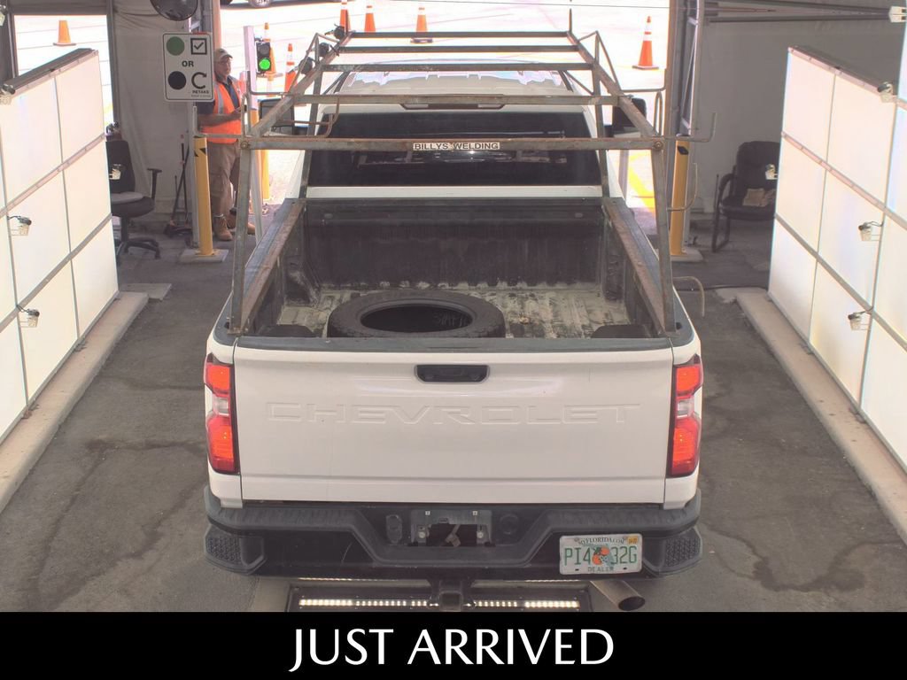 Used 2021 Chevrolet Silverado 2500 W/T w/ WT Convenience Package AWD/4WD image 9