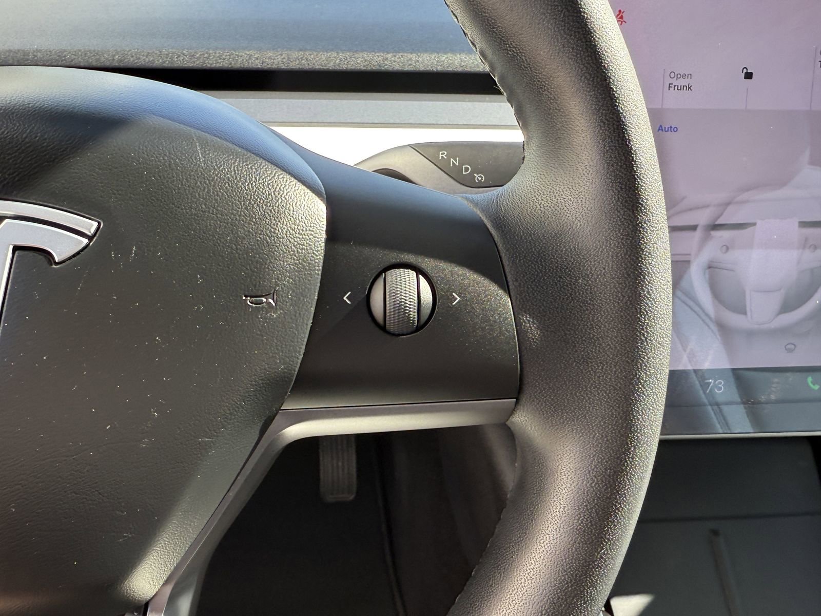 Used 2020 Tesla Model 3 Standard Range image 25