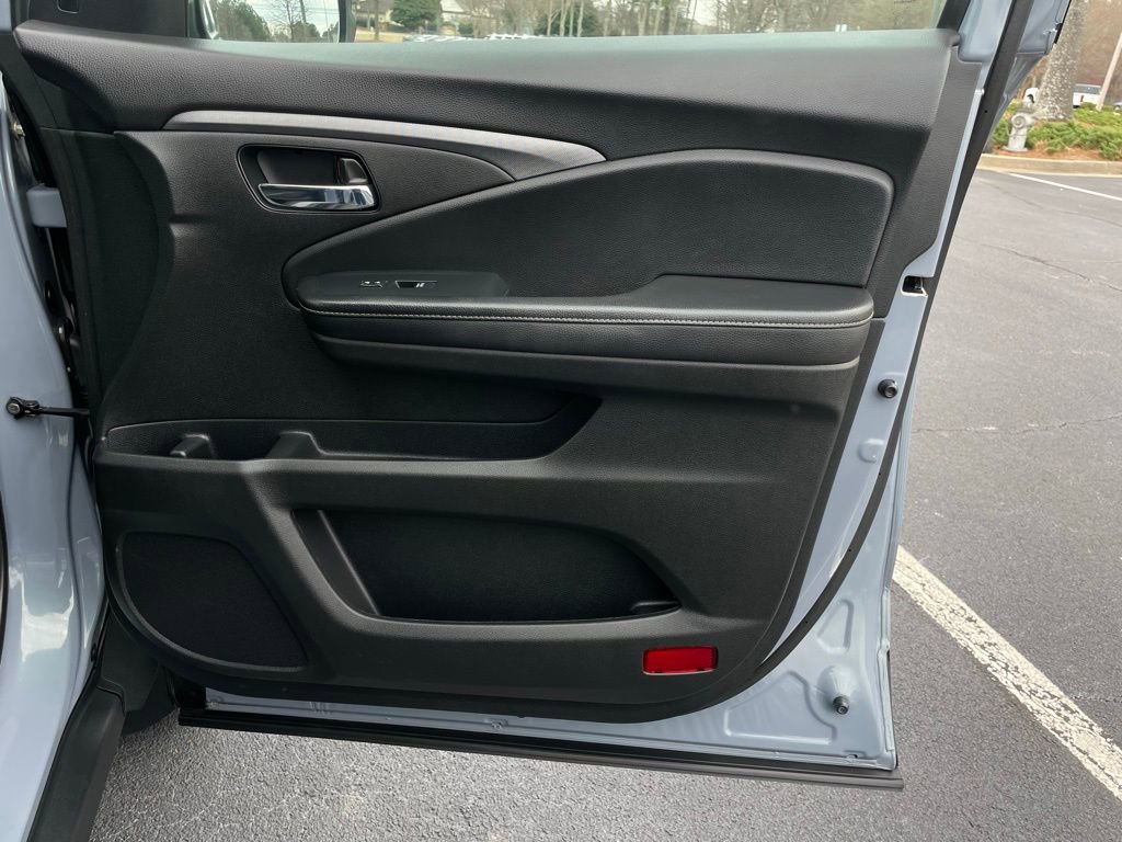 Certified 2023 Honda Ridgeline RTL image 30