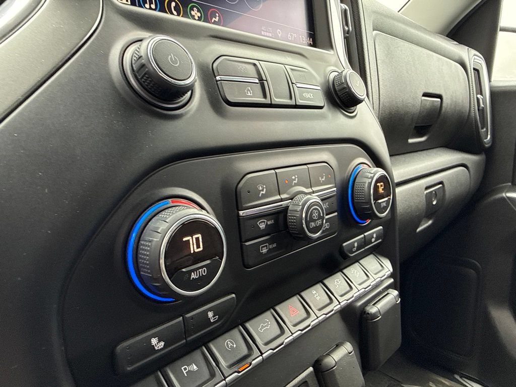 Used 2019 Chevrolet Silverado 1500 LT w/ All-Star Edition AWD/4WD image 14
