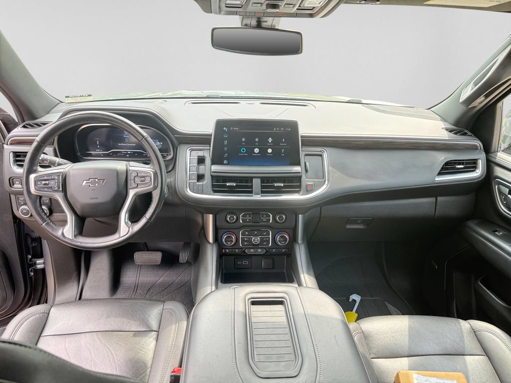 Used 2022 Chevrolet Tahoe Z71 w/ Luxury Package AWD/4WD image 23