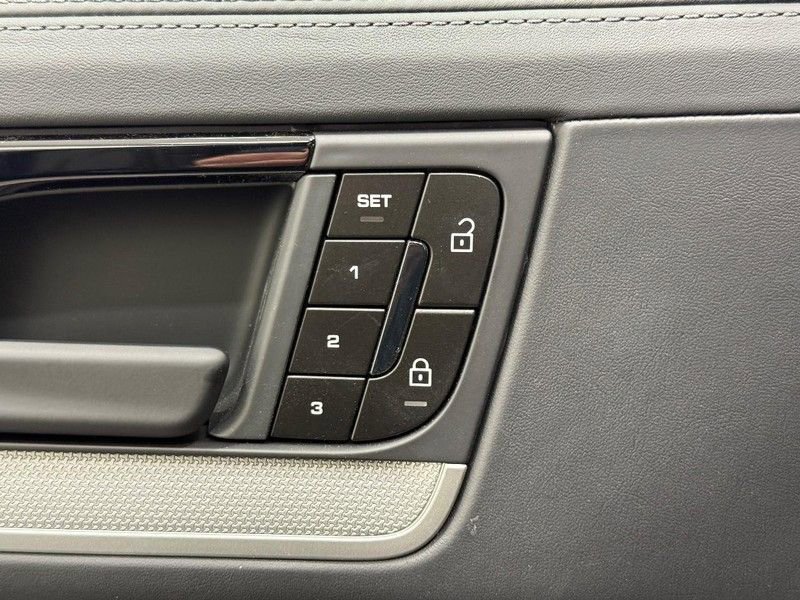 New 2026 Porsche Cayenne S image 19