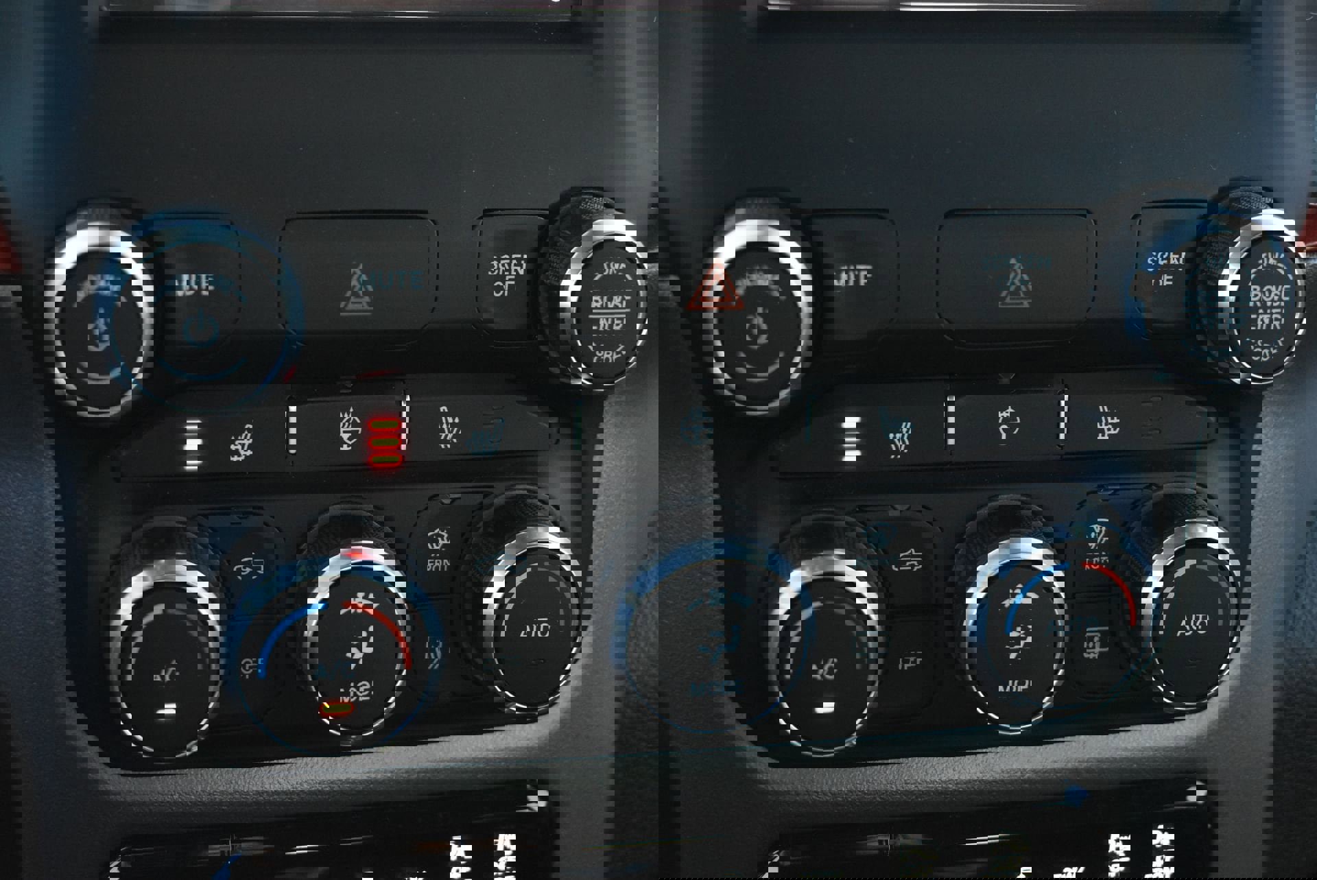 Used 2019 RAM 1500 Rebel w/ Rebel Level 2 Equipment Group AWD/4WD image 28