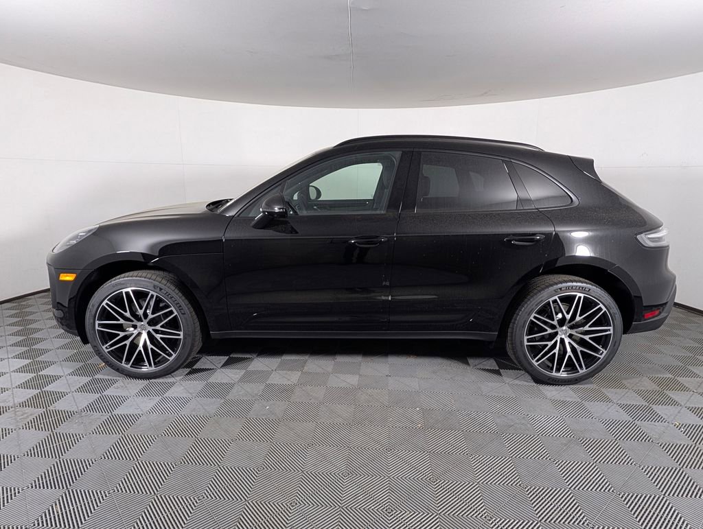 New 2026 Porsche Macan AWD/4WD image 2