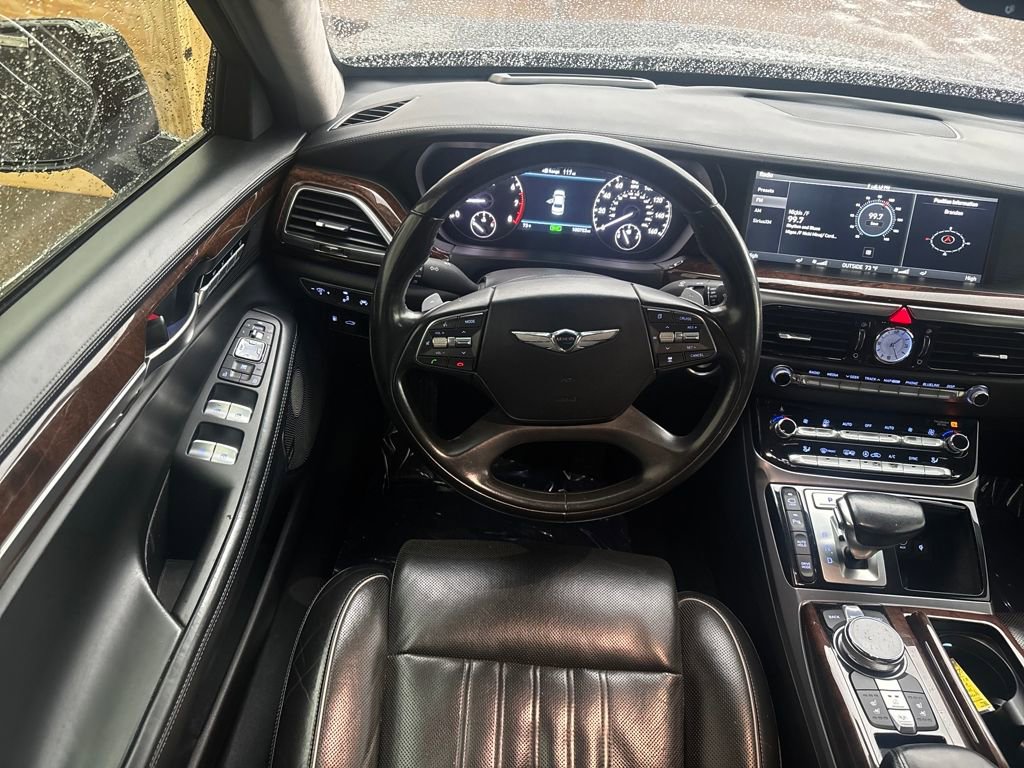 Used 2017 Genesis G90 5.0 Ultimate image 2