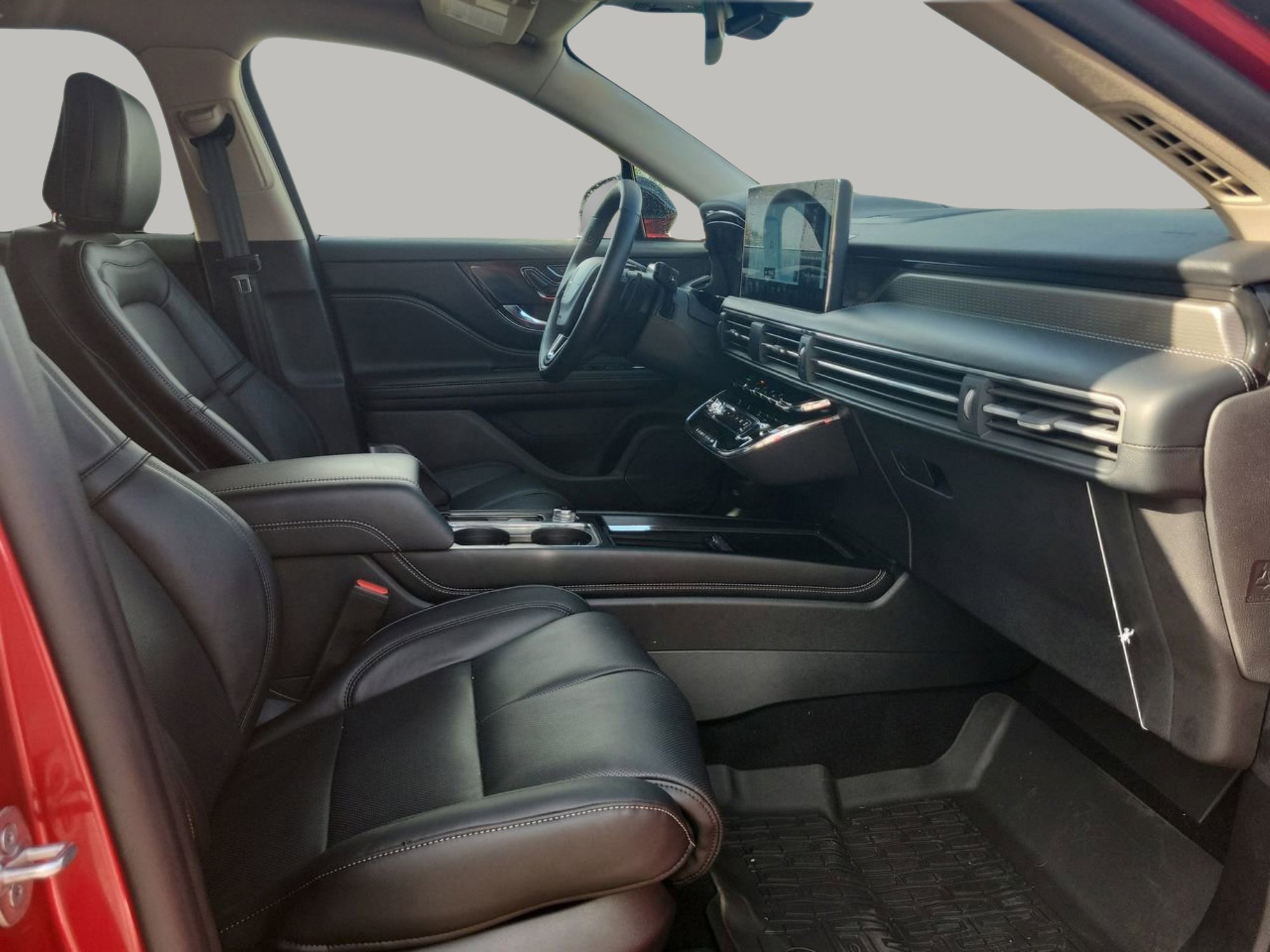 Used 2025 Lincoln Corsair Grand Touring w/ Equipment Group 302A image 11