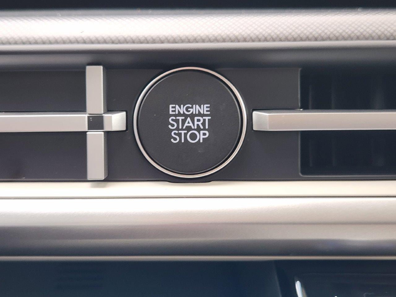 New 2026 Hyundai Santa Fe SEL FWD image 19