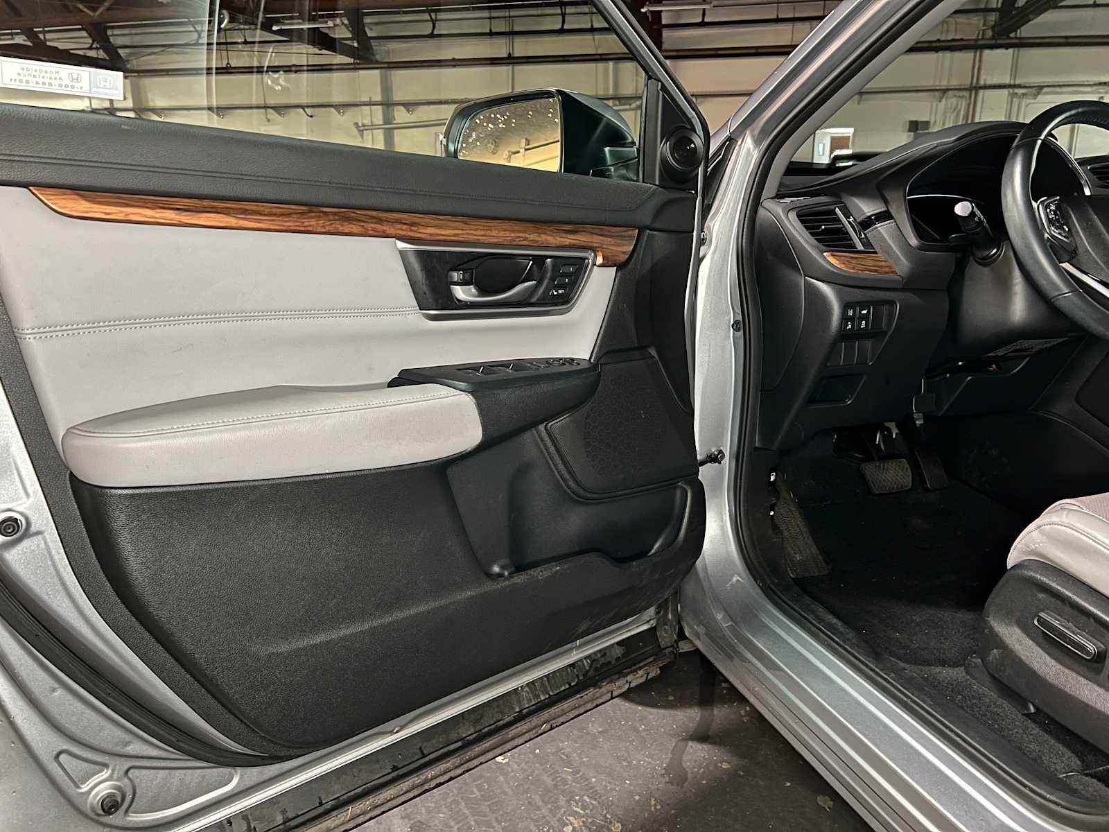 Used 2022 Honda CR-V EX-L image 21