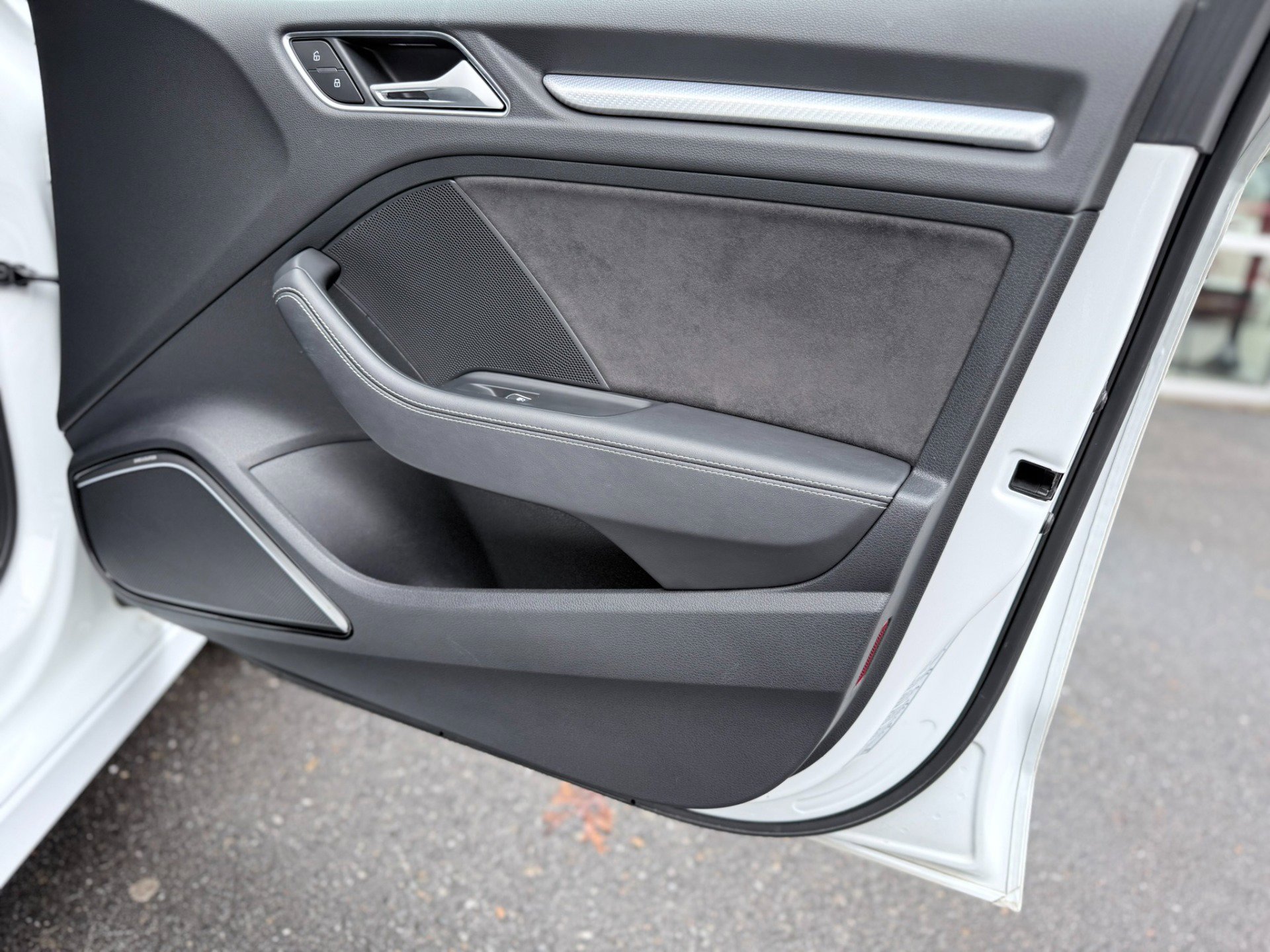 Used 2018 Audi RS 3 image 36