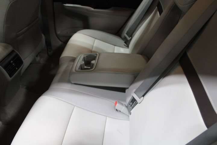 Used 2013 Toyota Camry XLE w/ Leather Pkg FWD image 47