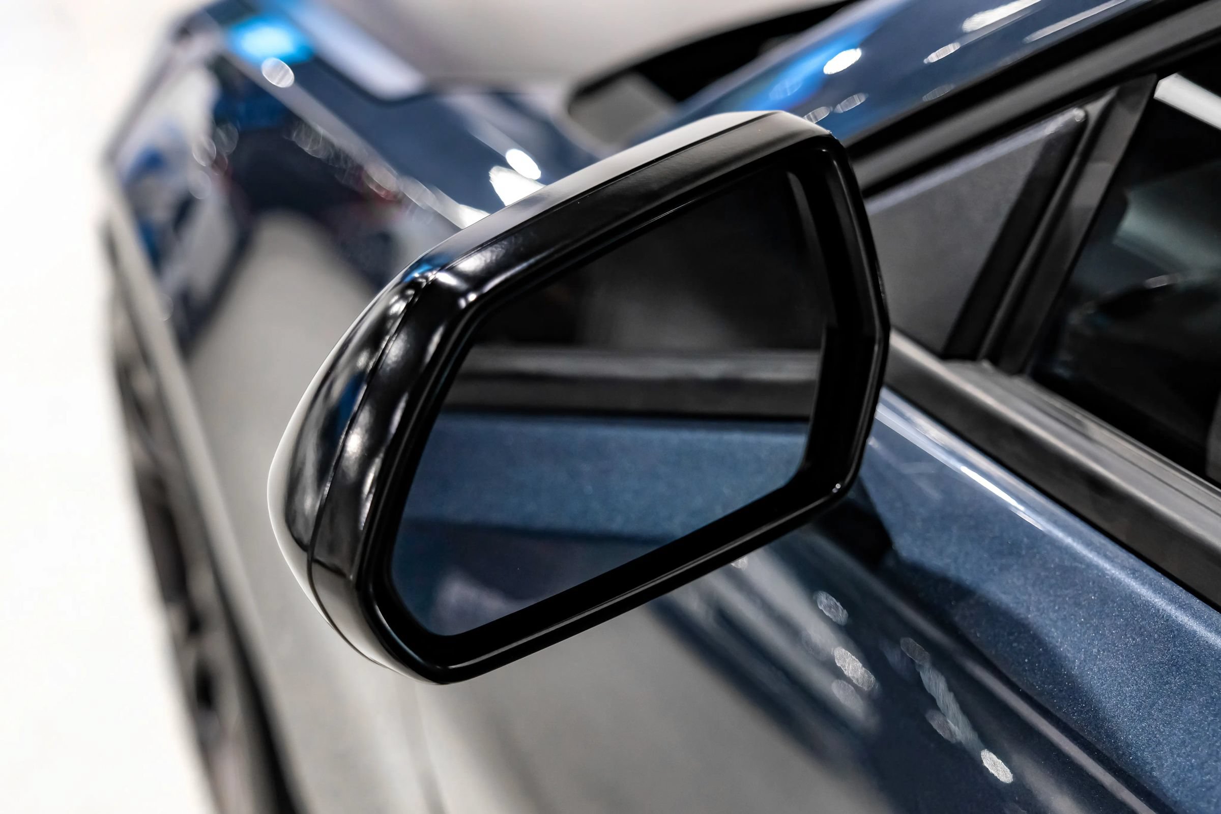 Used 2019 Chevrolet Camaro SS RWD image 44