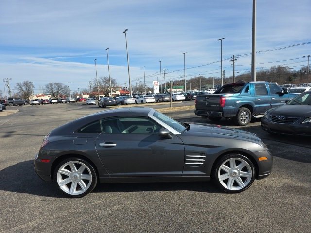 Used 2005 Chrysler Crossfire Limited image 2