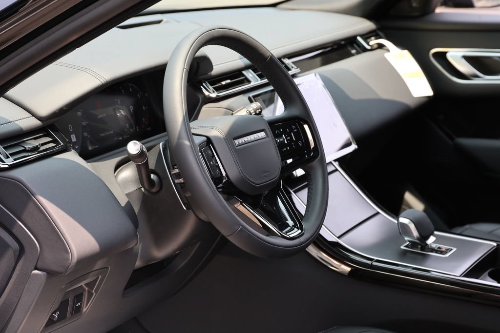 New 2026 Land Rover Range Rover Velar Belgravia AWD/4WD image 14