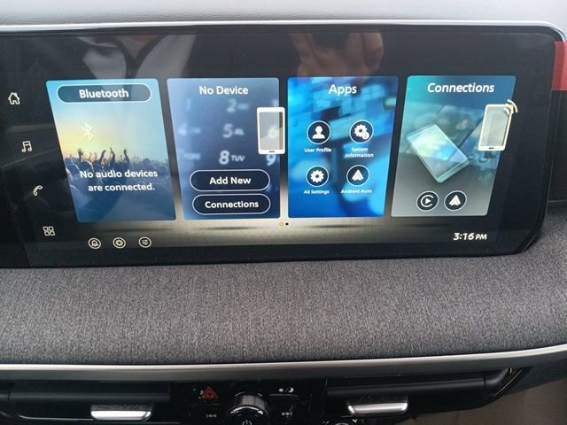 New 2026 Nissan Kicks SV w/ SV Premium Package image 19