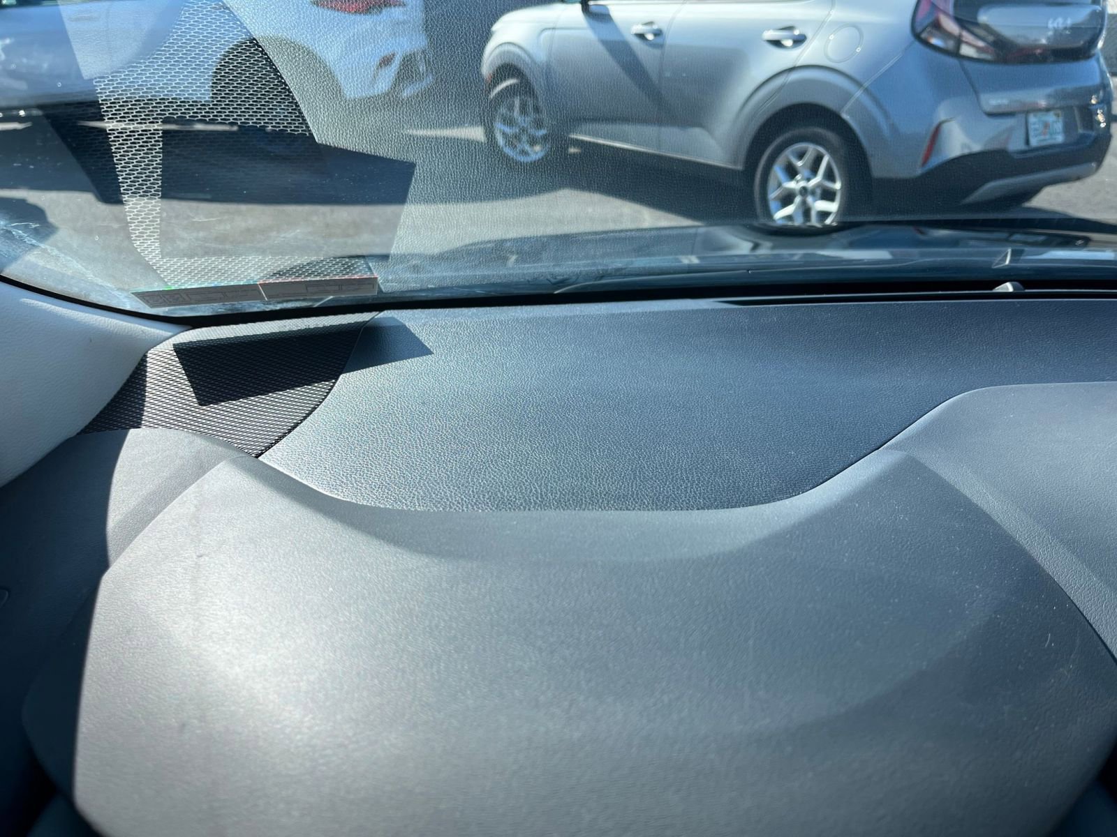 Used 2025 Toyota Corolla LE FWD image 33