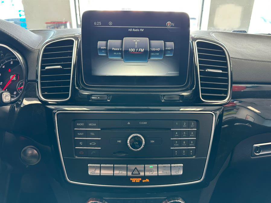 Used 2017 Mercedes-Benz GLS 450 4MATIC image 46