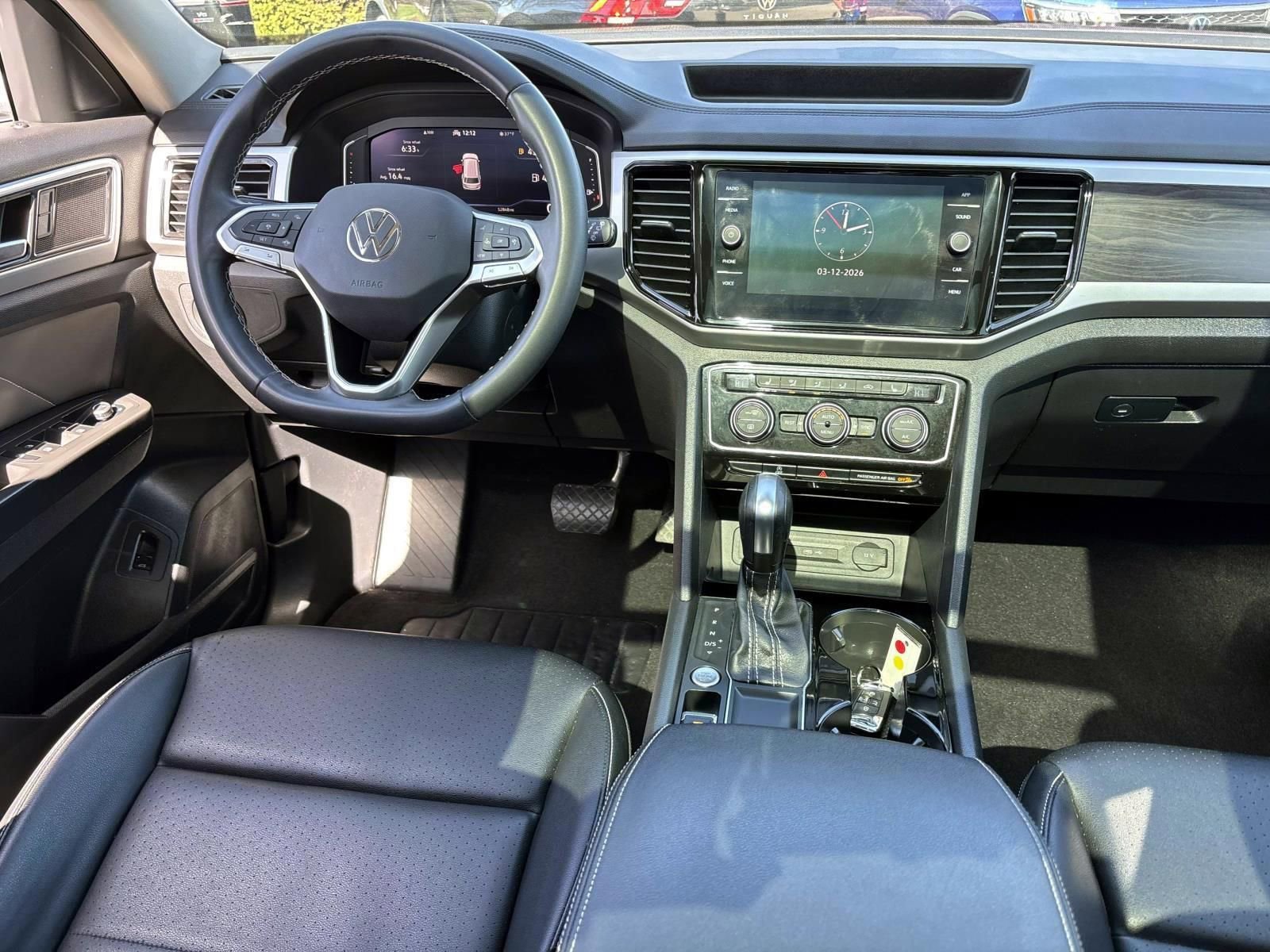 Used 2023 Volkswagen Atlas SE w/ Panoramic Sunroof Package image 30