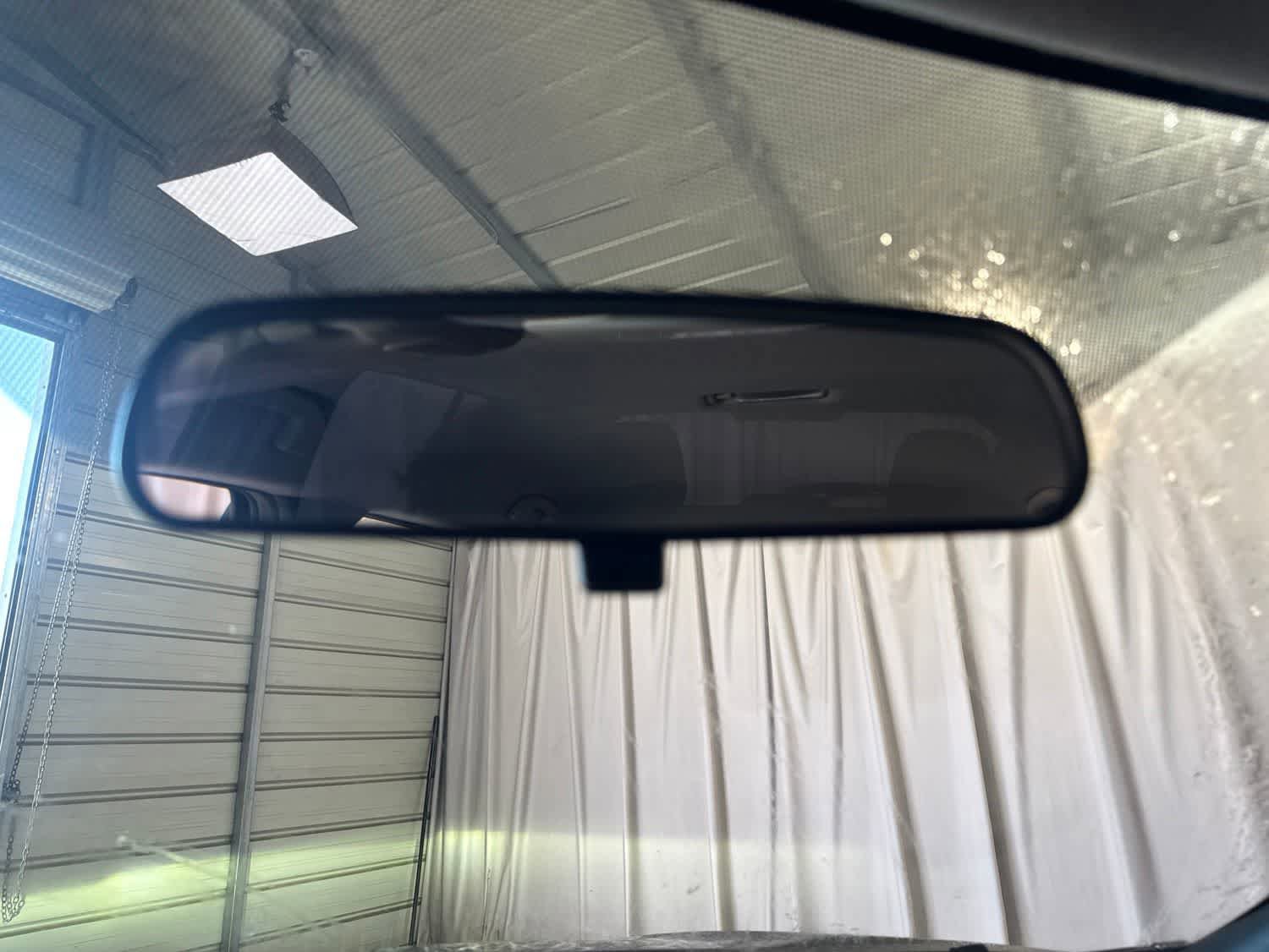 Used 2018 Nissan Kicks SR w/ Exterior Package FWD image 25