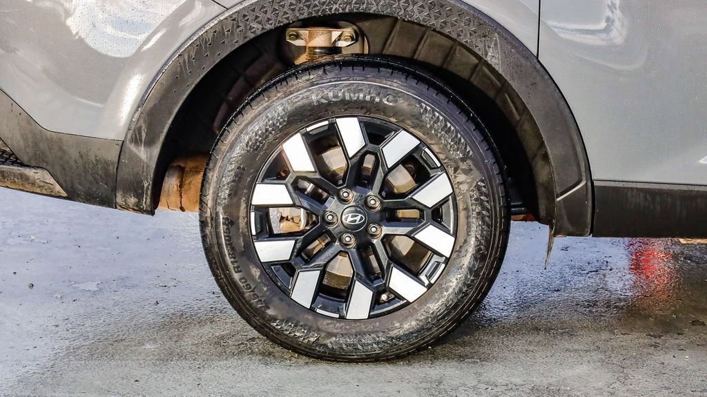 Used 2025 Hyundai Santa Cruz SEL image 12