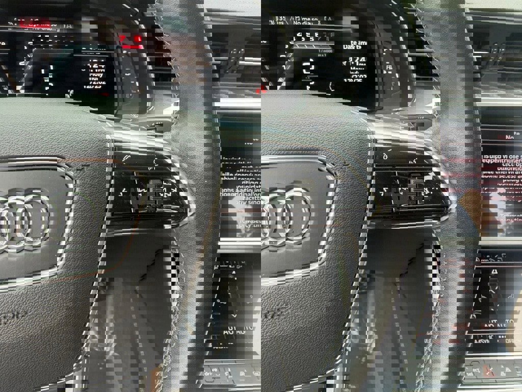 Used 2022 Audi A6 Premium Plus image 25