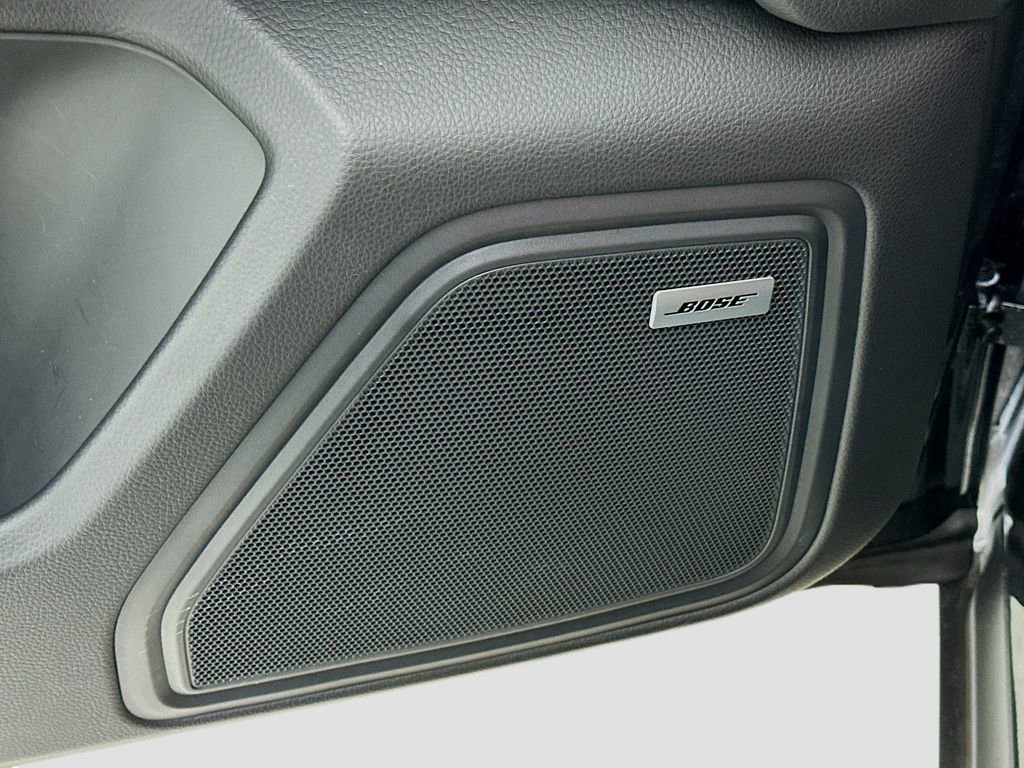 Used 2025 Porsche Macan image 21