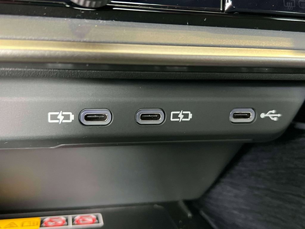 New 2026 Lexus RZ 450e AWD image 28