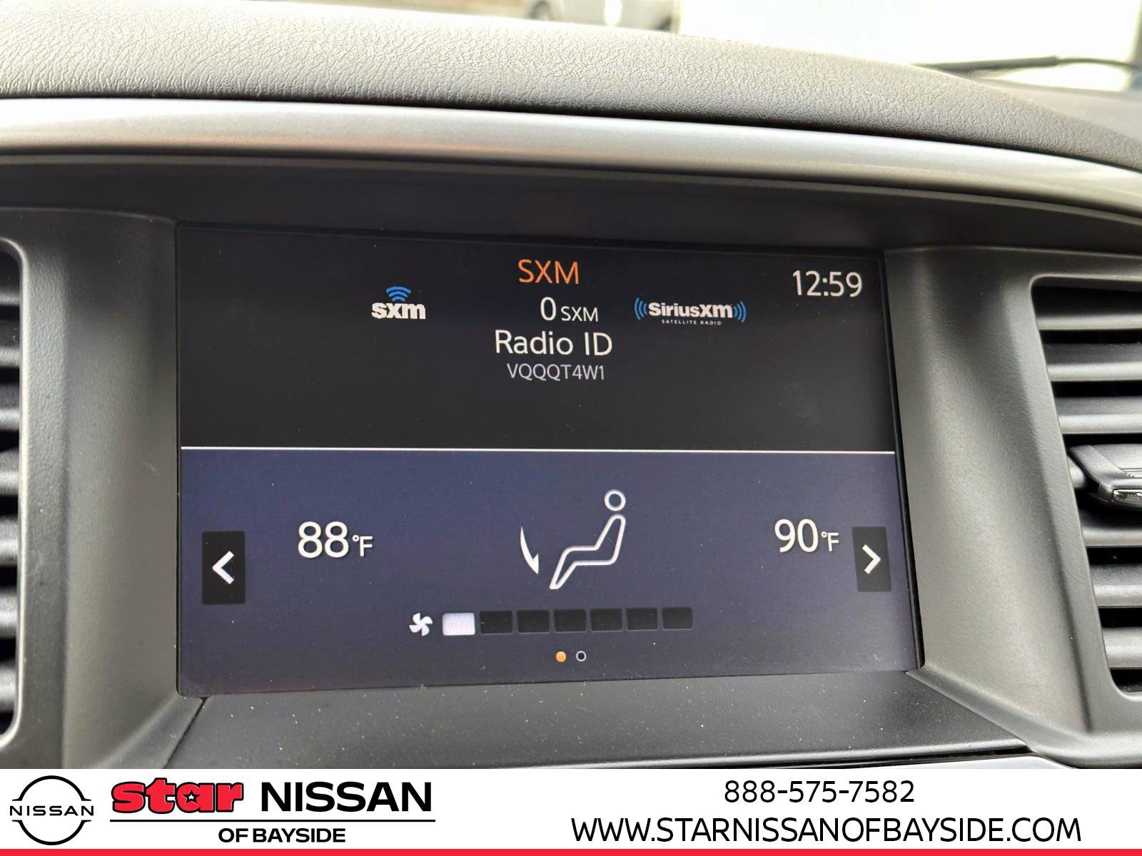 Used 2019 Nissan Pathfinder SV image 26