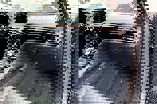 Used 2022 Acura MDX SH-AWD w/ Technology Package image 15