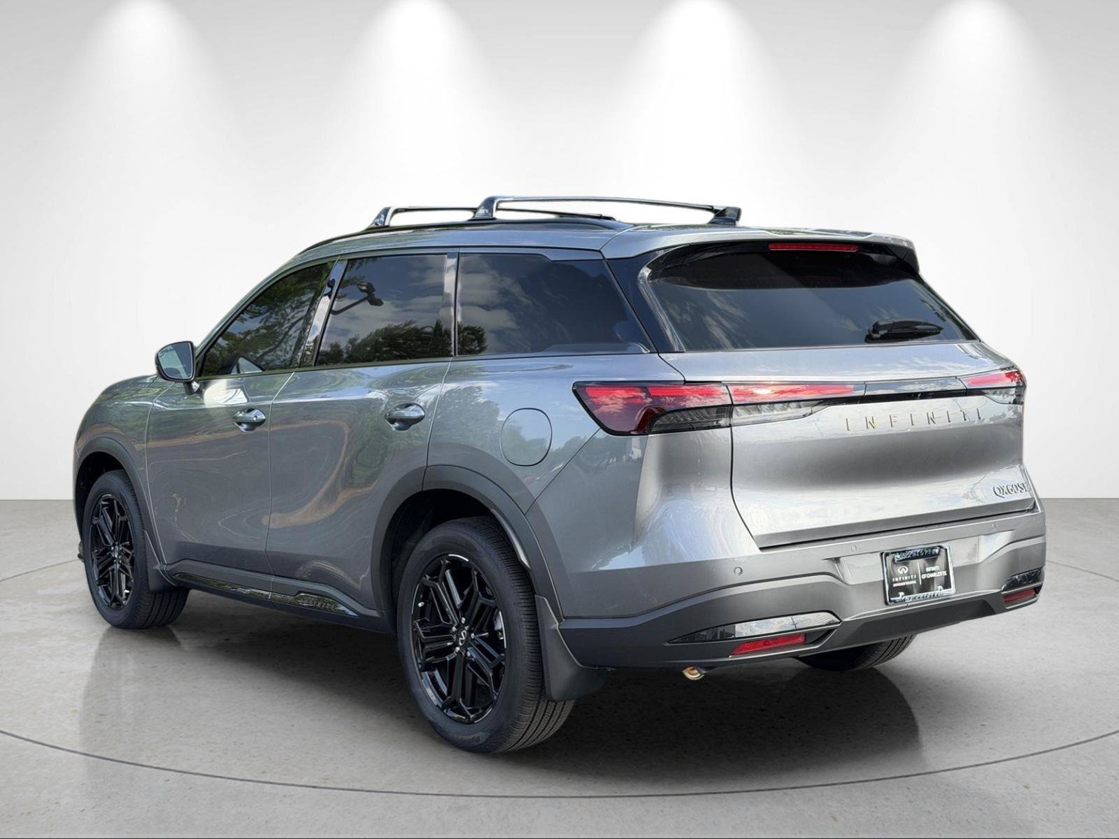 New 2026 INFINITI QX60 Sport w/ Dark Cargo Package AWD/4WD image 3