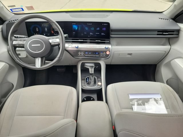 Used 2025 Hyundai Kona SEL FWD image 13
