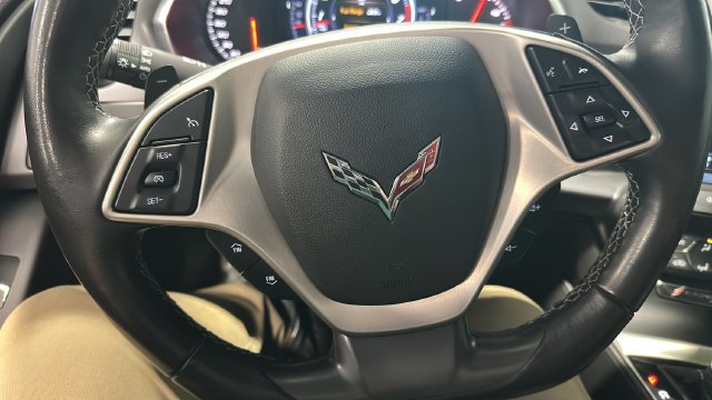 Used 2019 Chevrolet Corvette Stingray Coupe w/ 1LT RWD image 13