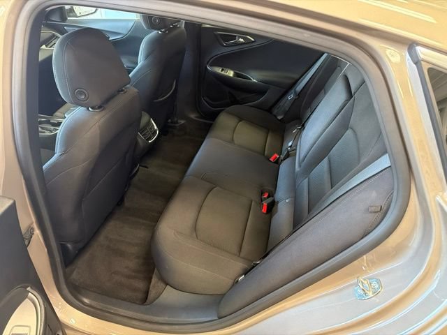 Used 2024 Chevrolet Malibu LT FWD image 30
