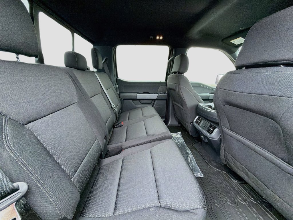 New 2026 Ford F150 XLT w/ Equipment Group 302A MID AWD/4WD image 29