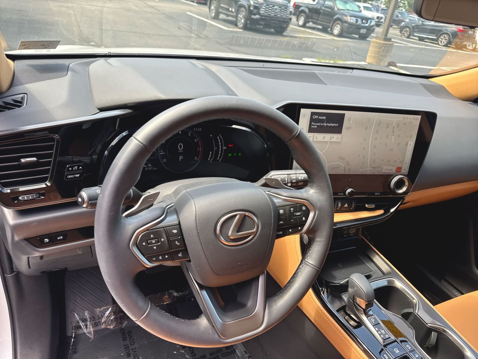 Used 2025 Lexus NX 350 AWD w/ Accessory Package (Z2) image 11