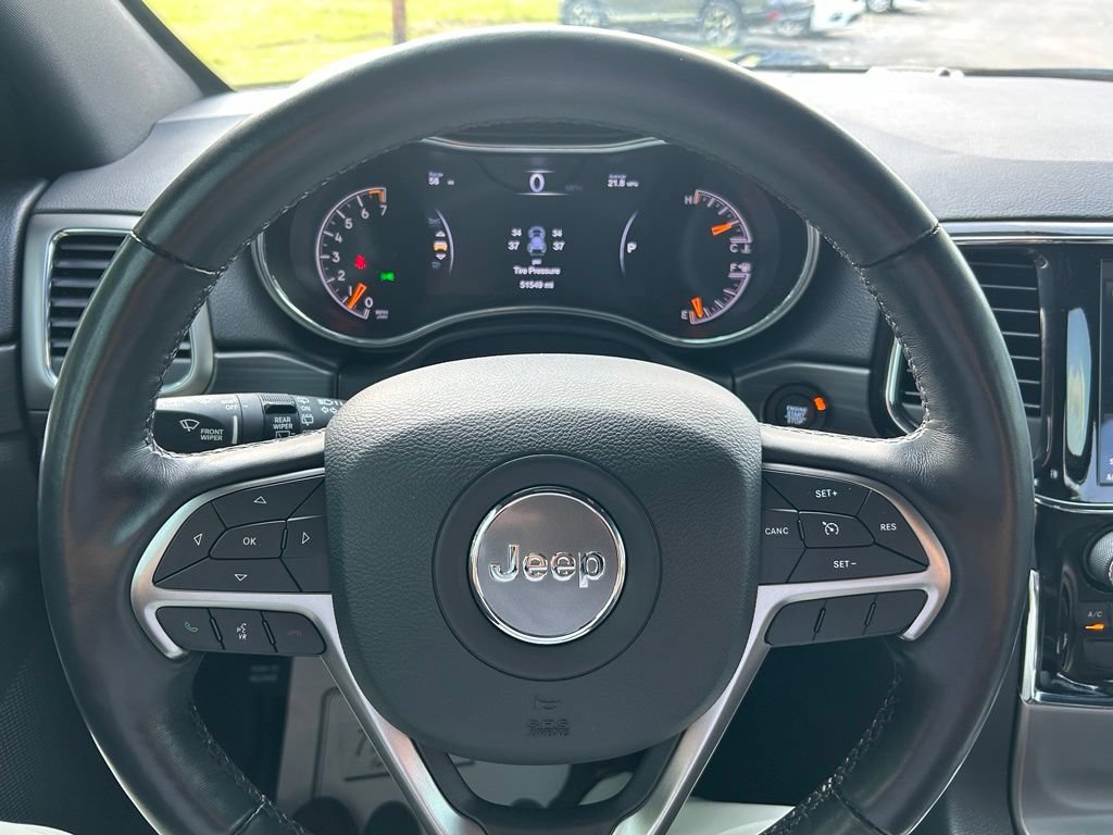 Used 2021 Jeep Grand Cherokee Altitude AWD/4WD image 17
