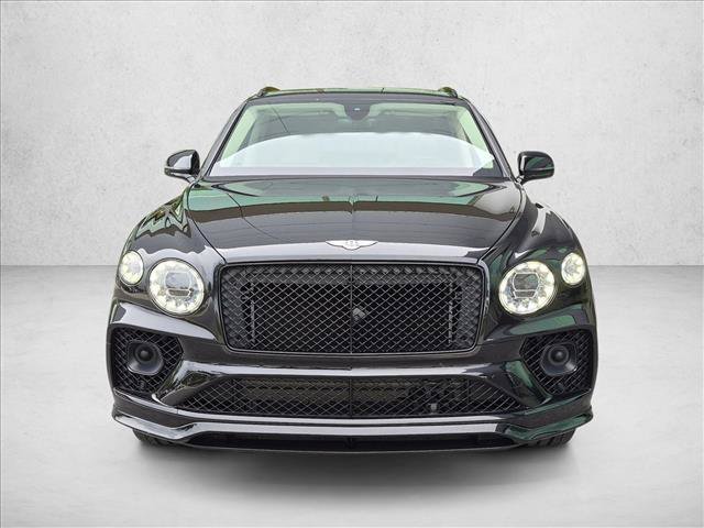 Used 2023 Bentley Bentayga AWD/4WD image 2