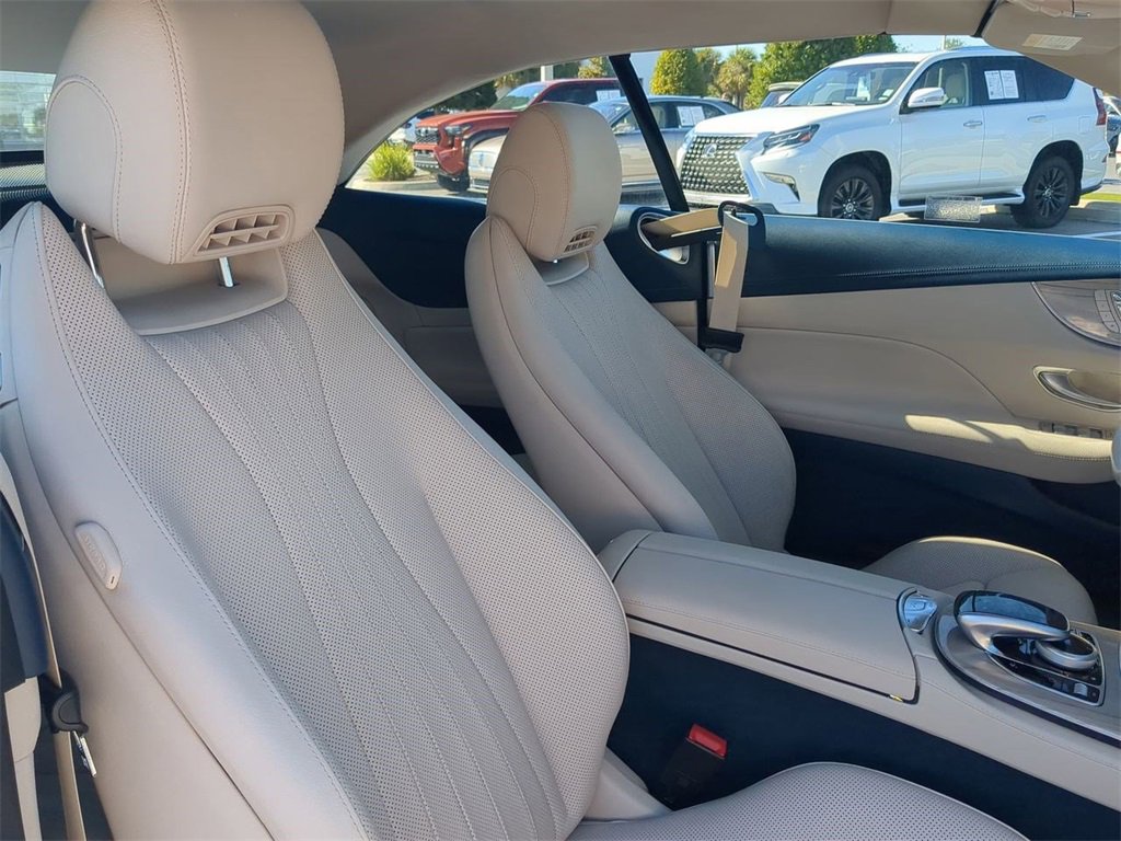 Used 2023 Mercedes-Benz E 450 Cabriolet image 15