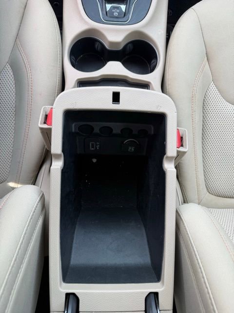 Used 2019 Jeep Cherokee Latitude w/ Popular Appearance Group image 21