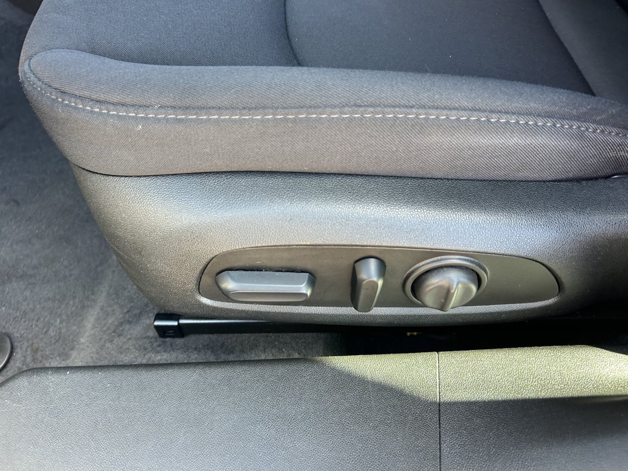 Used 2023 Chevrolet Malibu LT FWD image 28