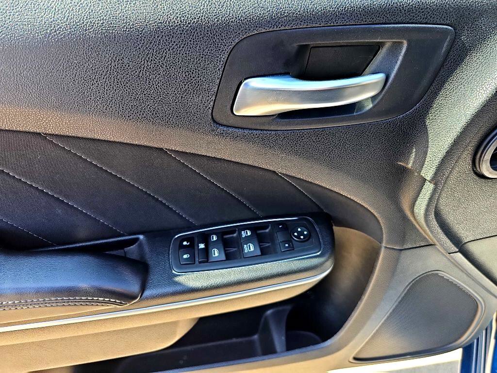 Used 2022 Dodge Charger SXT image 20
