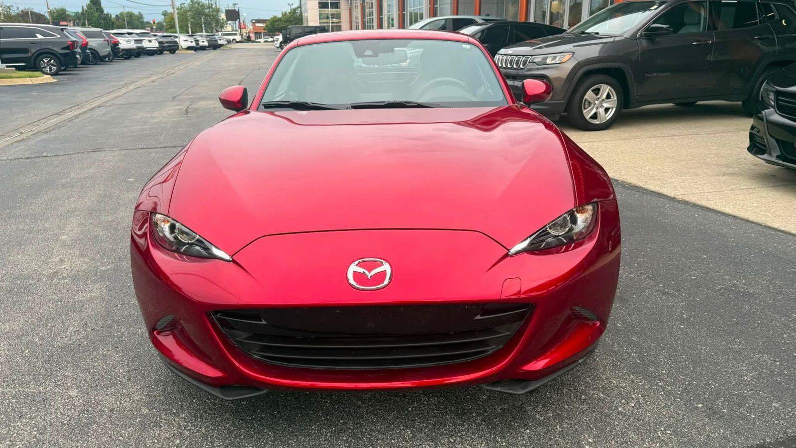 Used 2022 MAZDA MX-5 Miata RF Grand Touring RWD image 11
