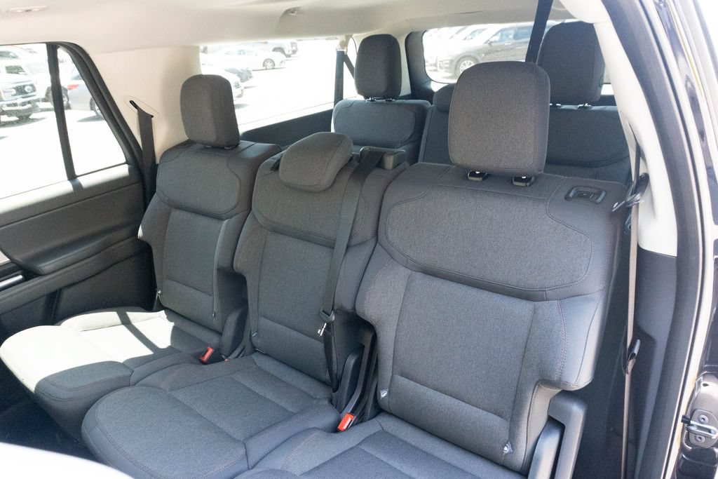 Used 2025 Ford Expedition Max Active RWD image 29