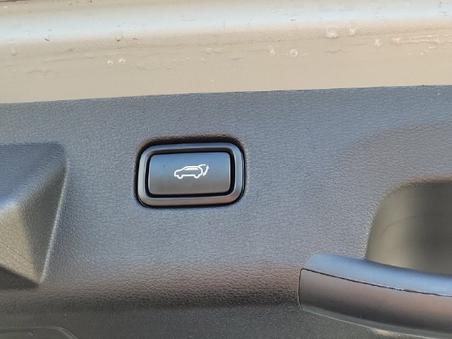 Used 2024 Kia Sportage SX FWD image 10