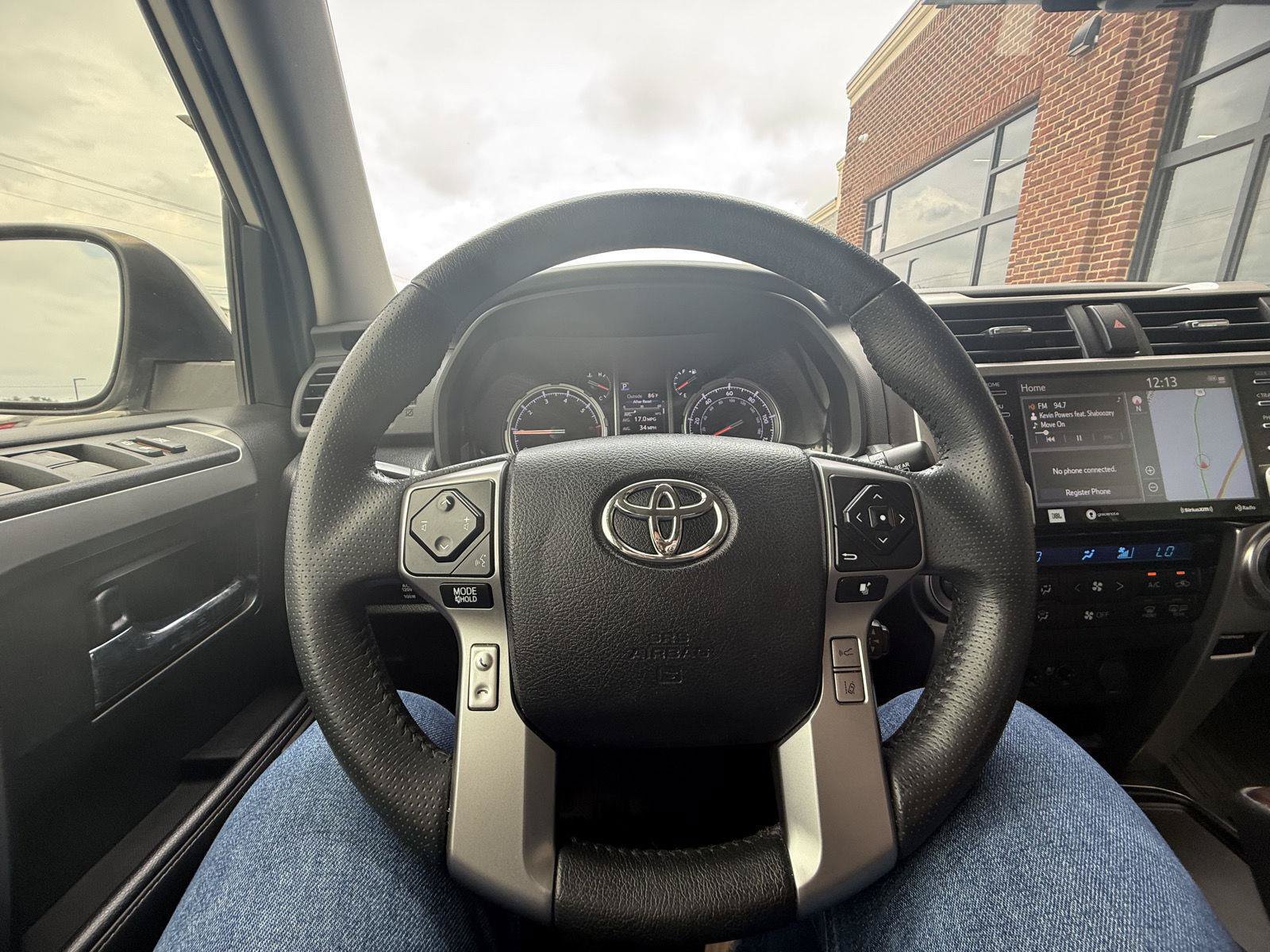 Used 2022 Toyota 4Runner Limited RWD image 14